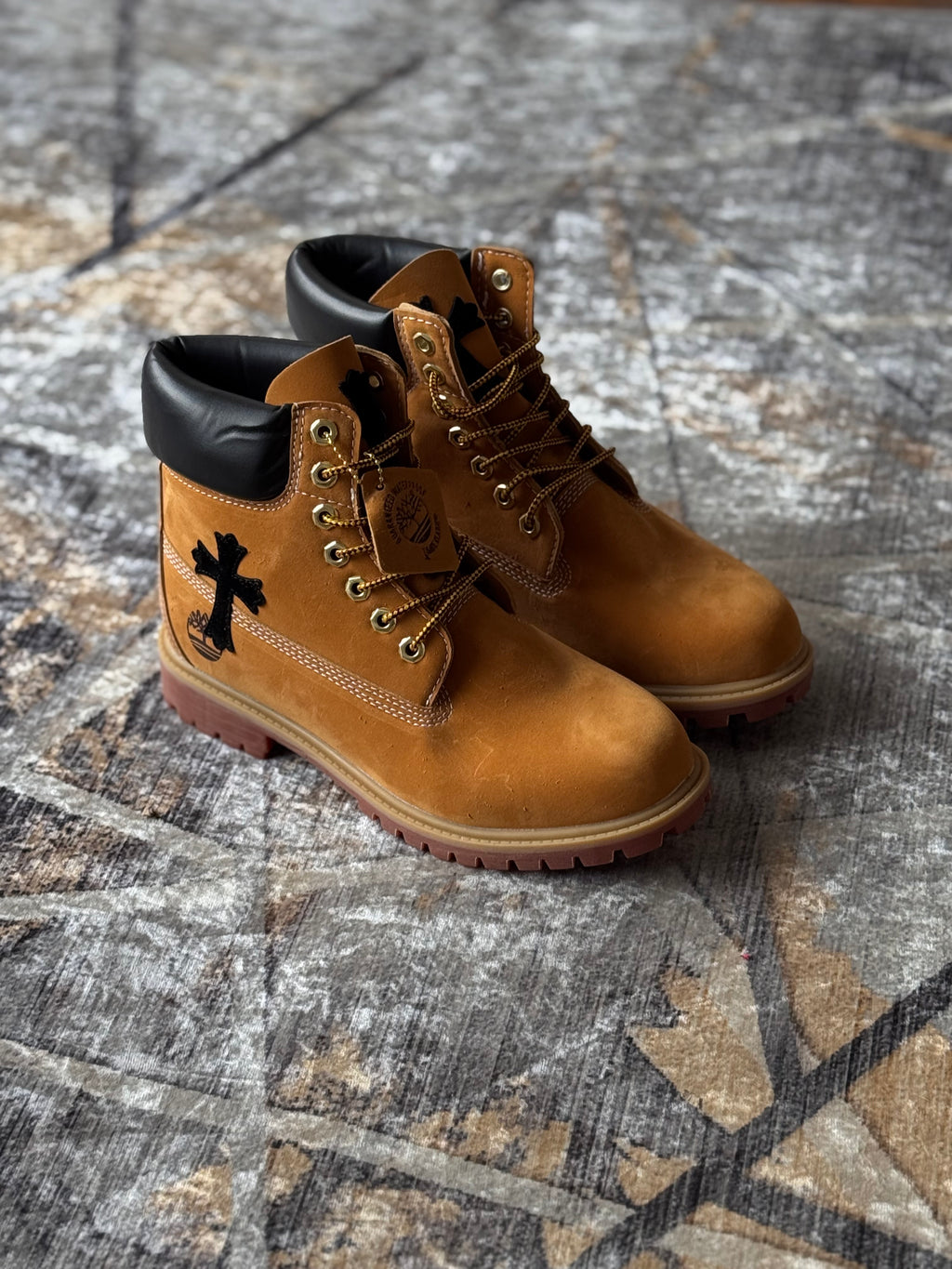Timberland x “Chrome hearts”
