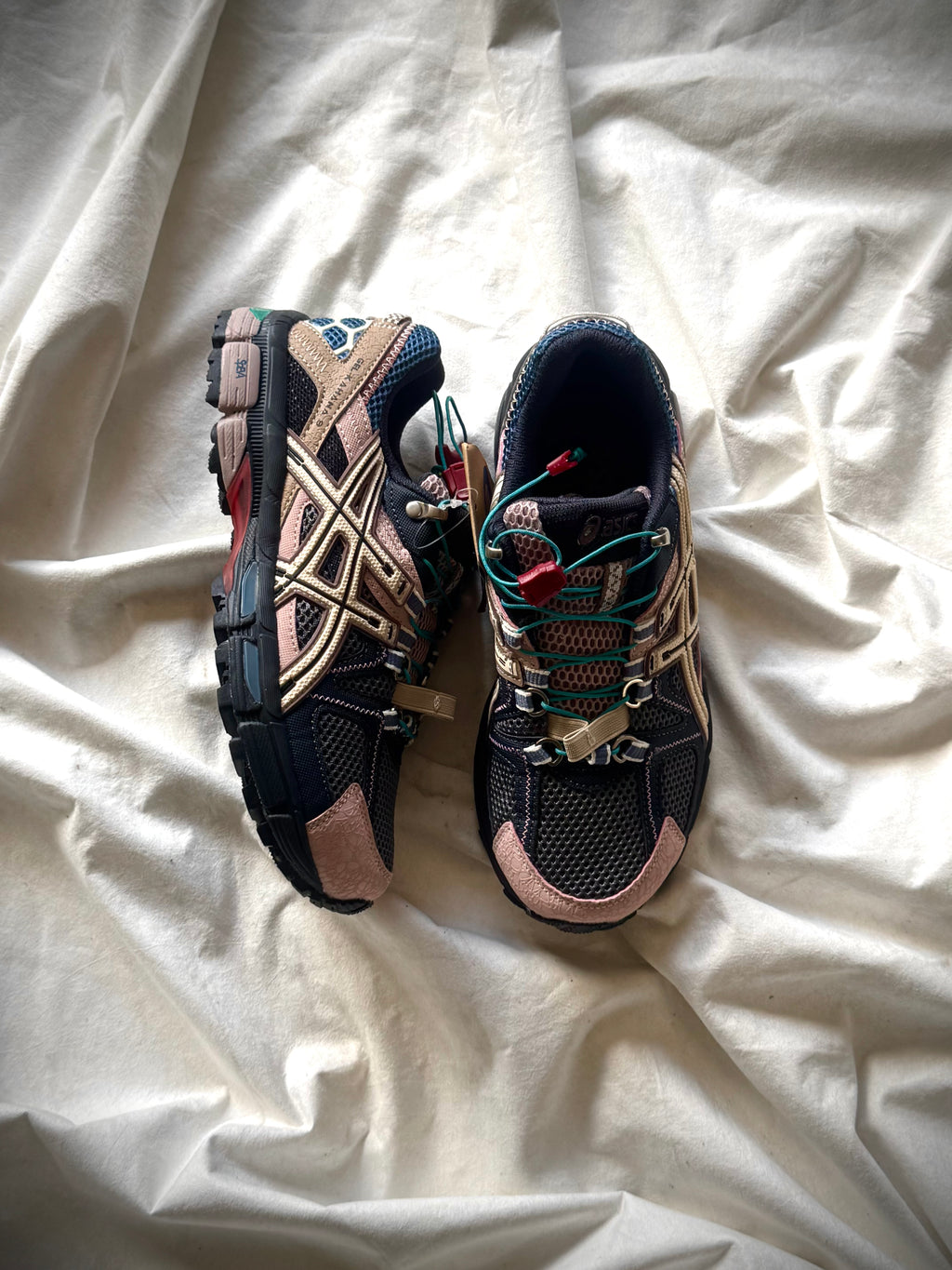 Asics kahana 8