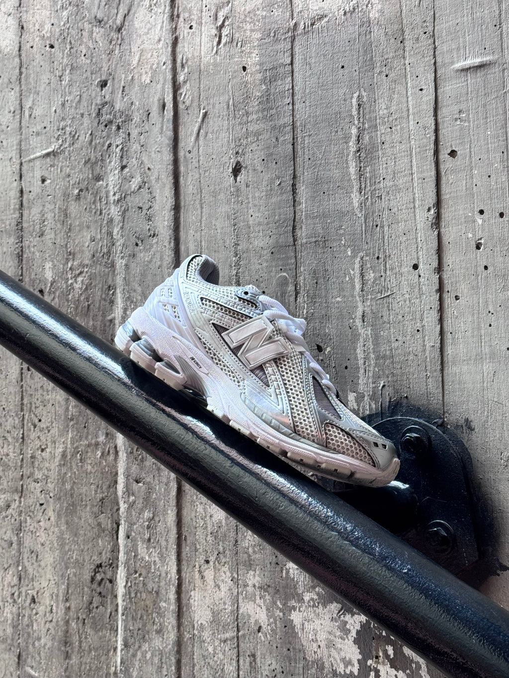 New Balance 1906 r”silver”