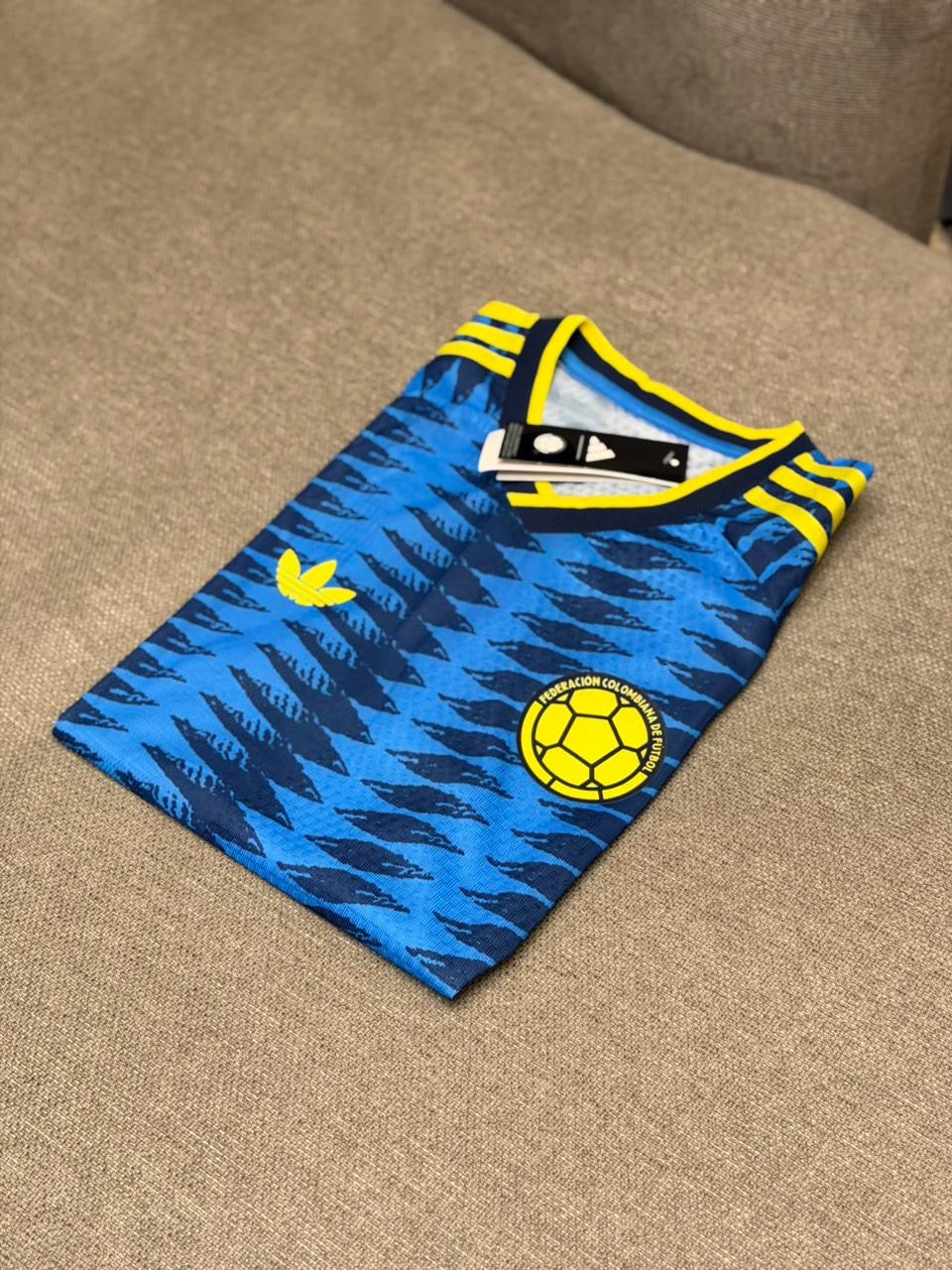Camiseta visitante selección Colombia versión jugador