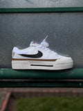 Nike Wmns Court Legacy Lift.
