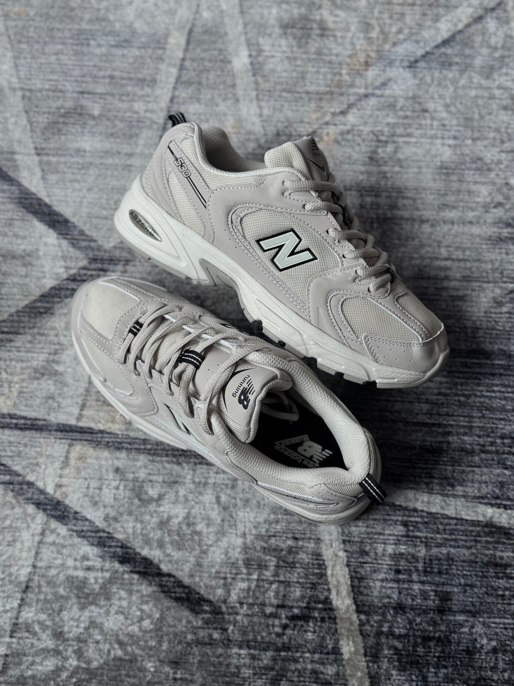 New Balance 530