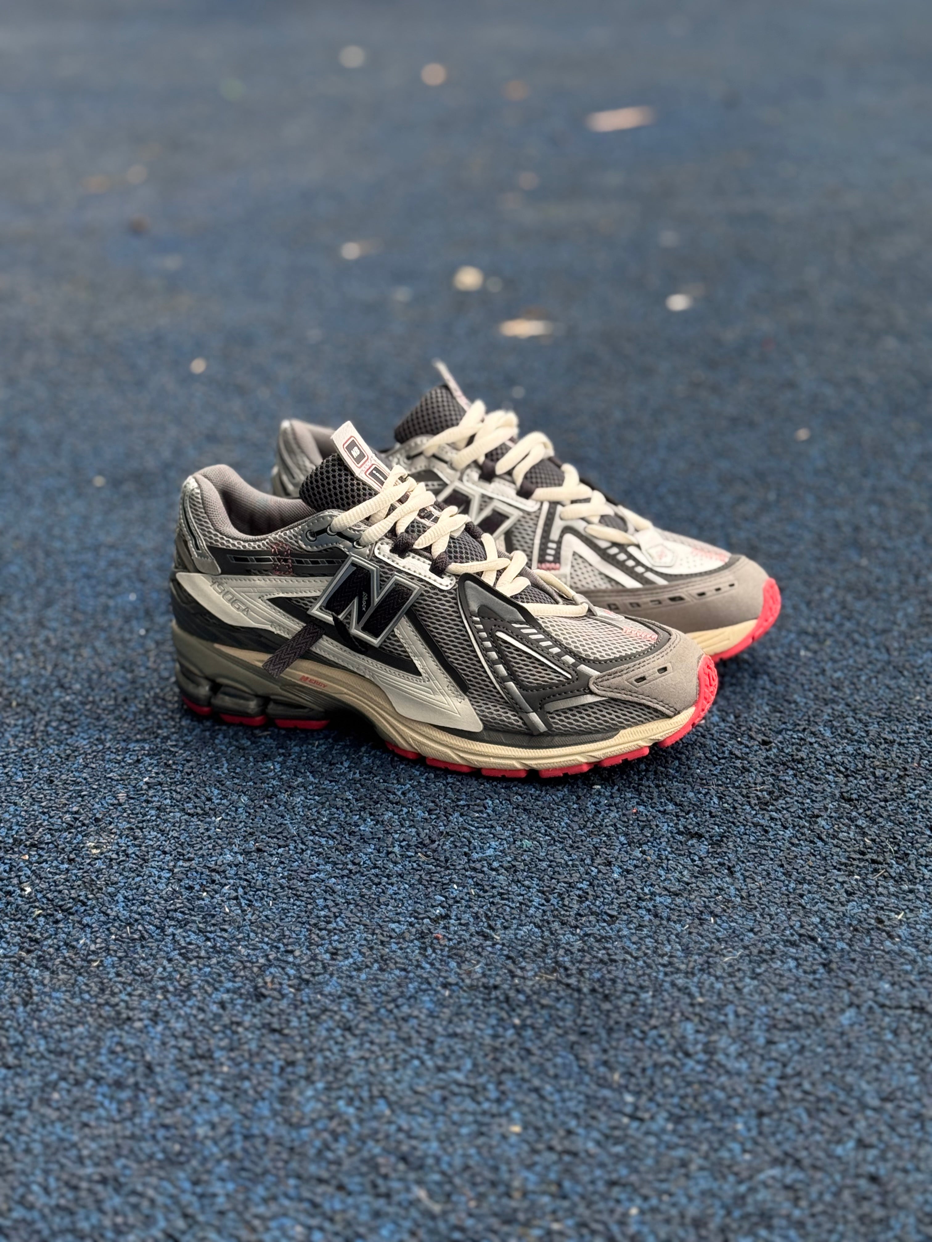 New Balance 1906A
Slate Grey Drift Red