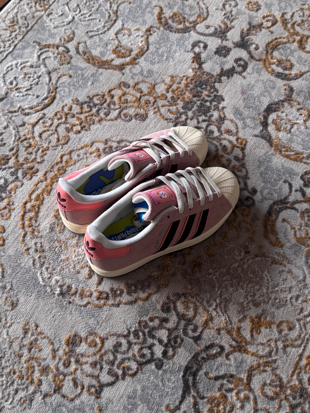 Adidas Superstar x bob esponja “Patricio estrella”