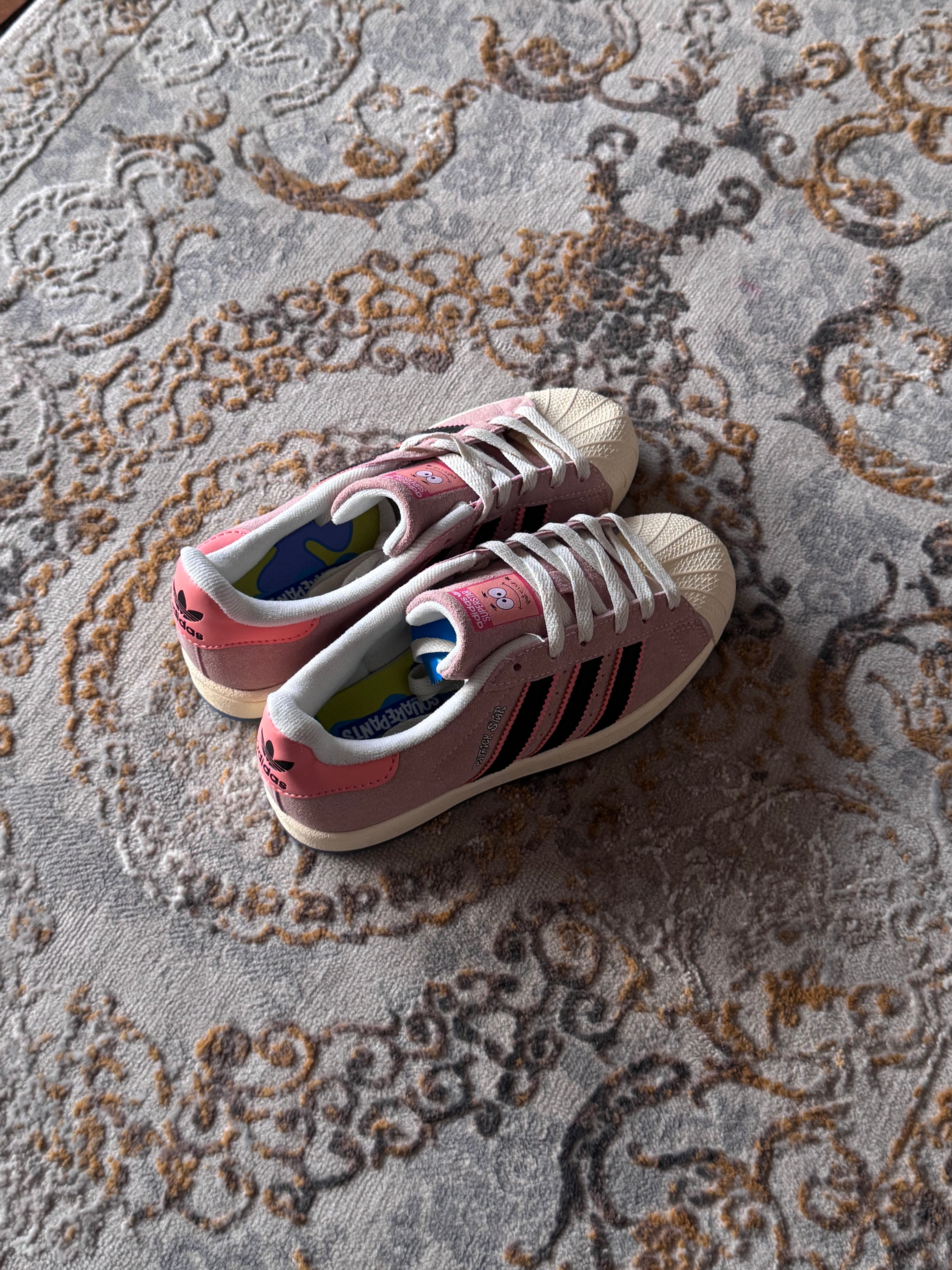 Adidas Superstar x bob esponja “Patricio estrella”