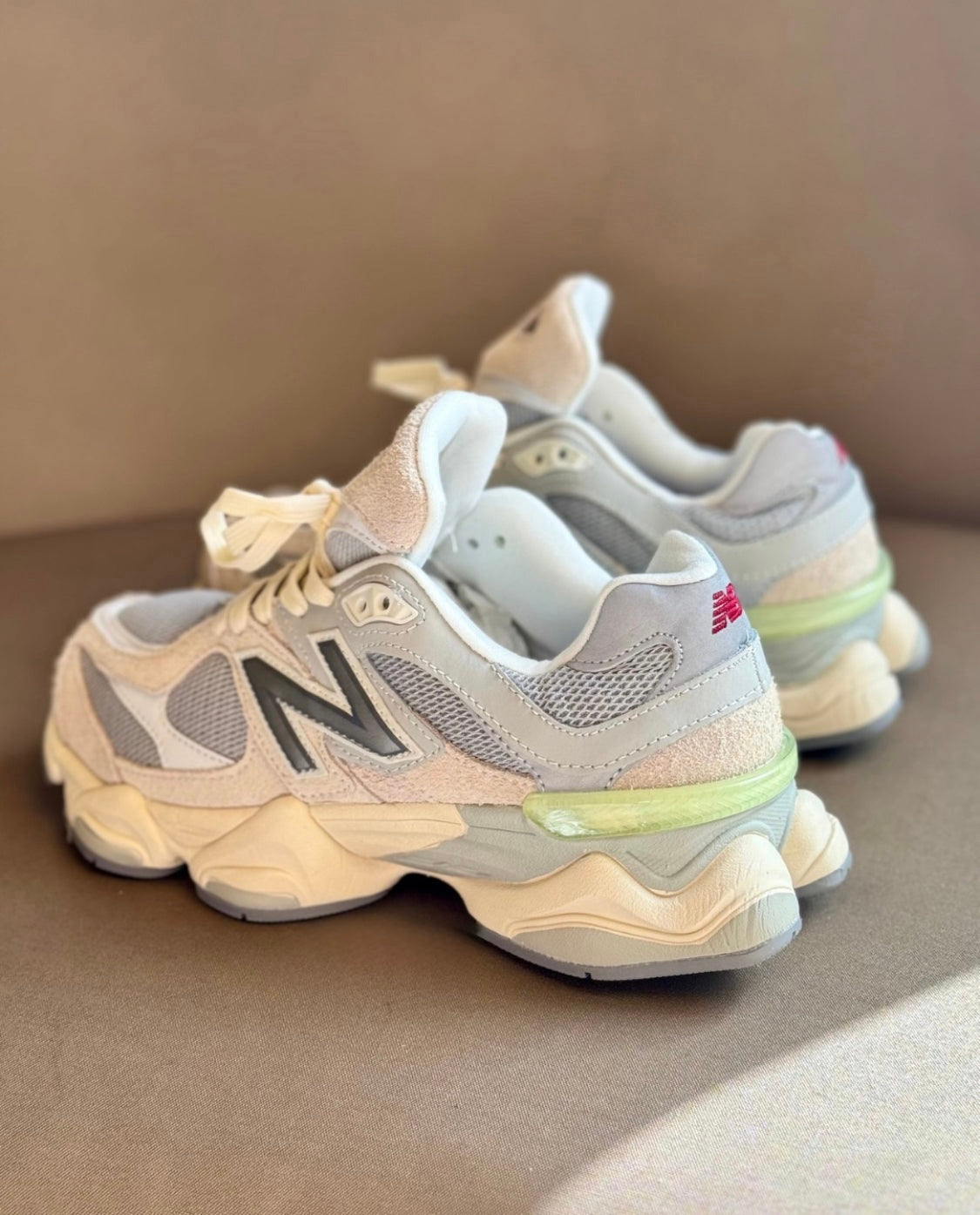 New Balance 9060