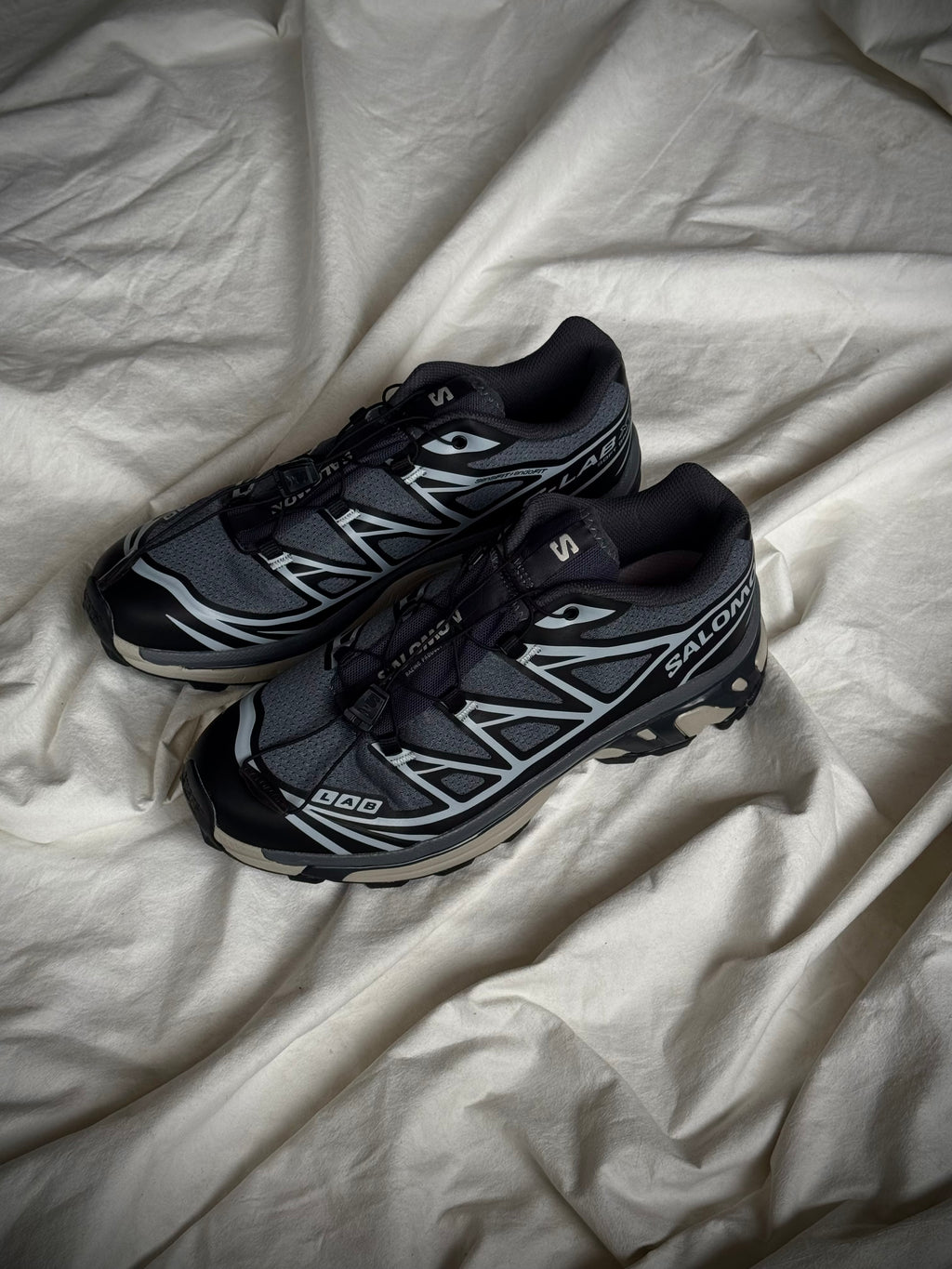 Salomón xt-6 grey black