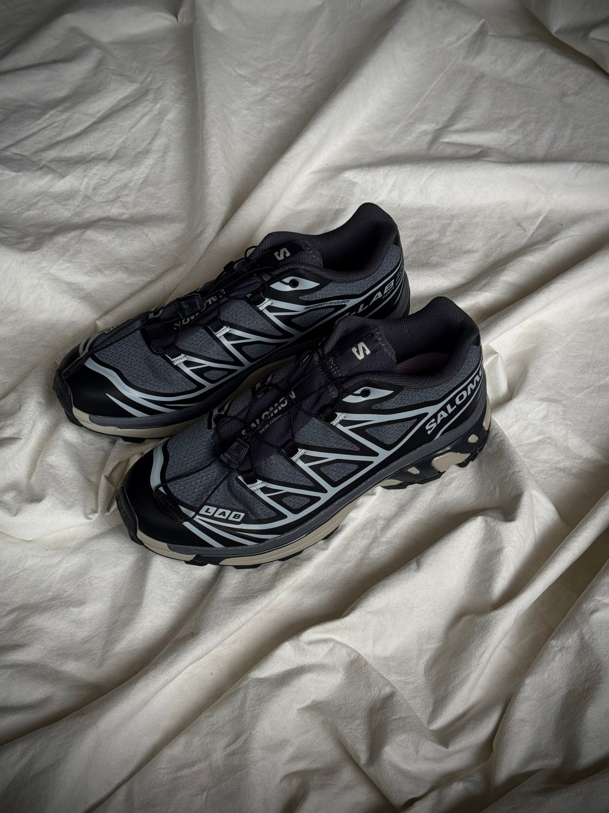 Salomón xt-6 grey black