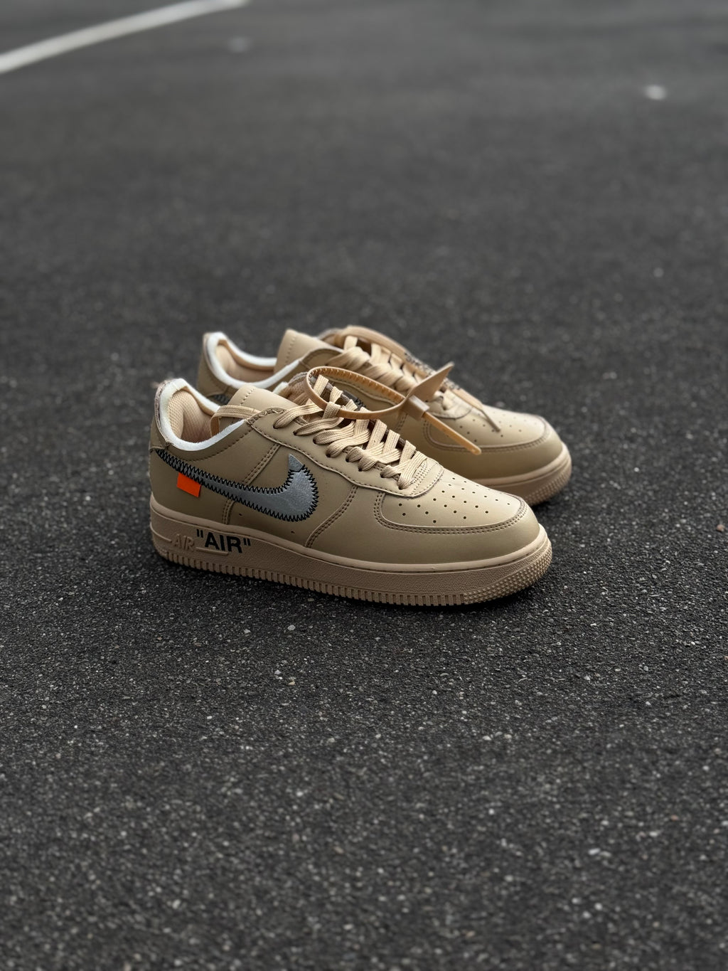 Nike air force One x off white “sesame”