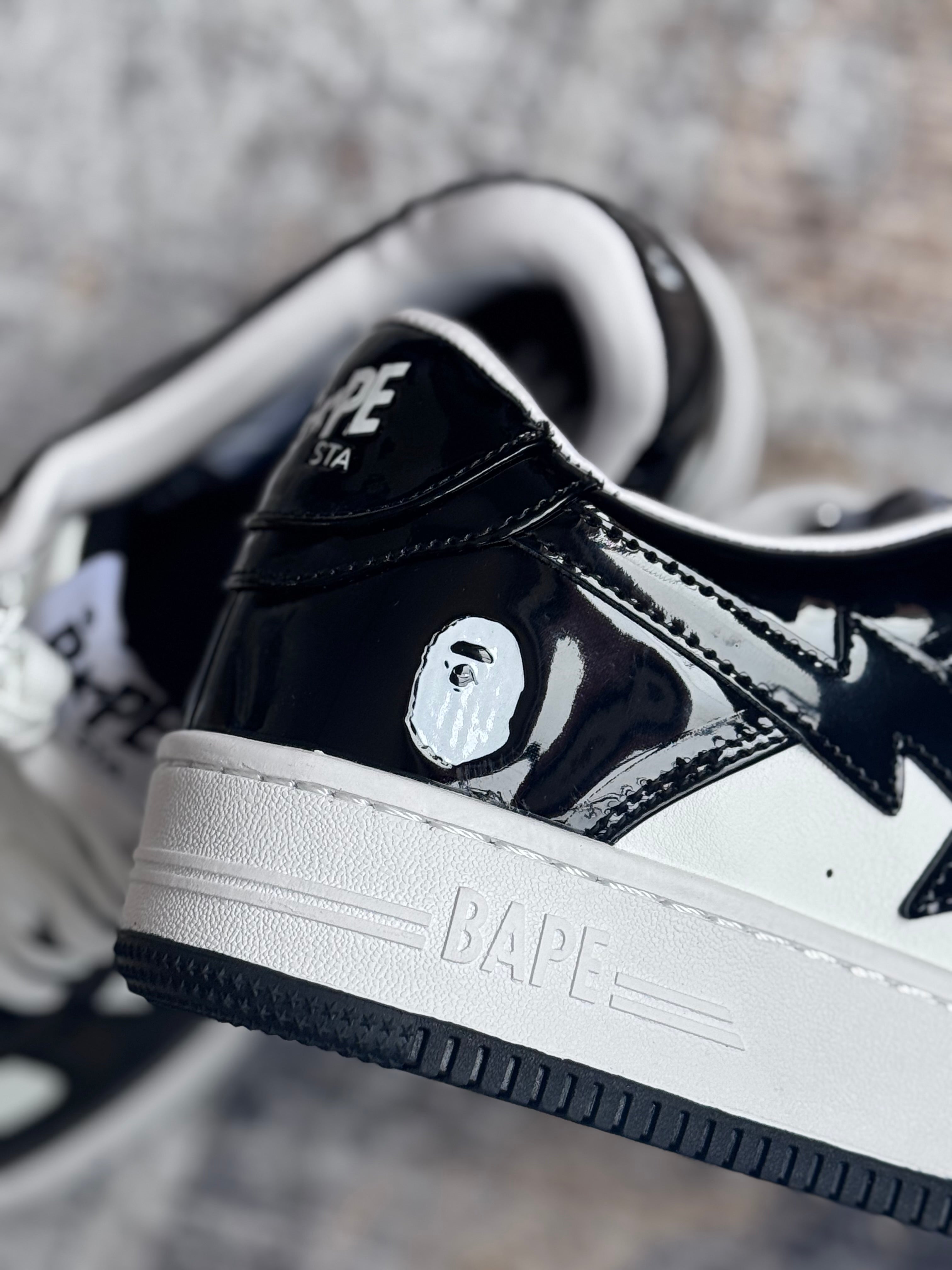 A Bathing Ape BAPE STA Low White black Shark
