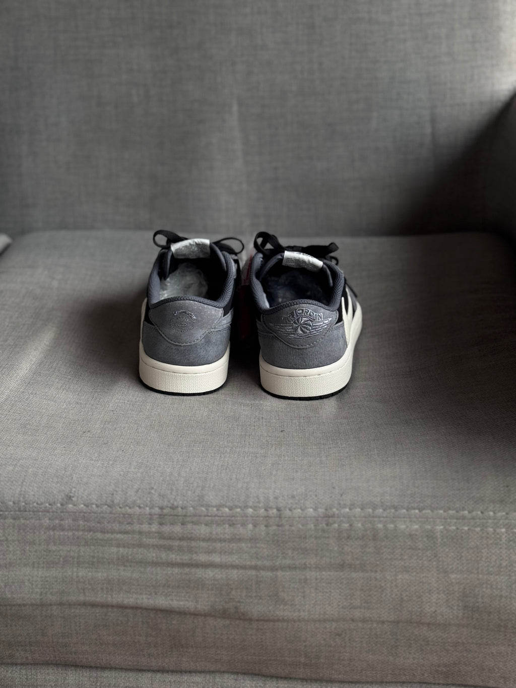 Nike Air Jordan 1 x Travis scott “grey”