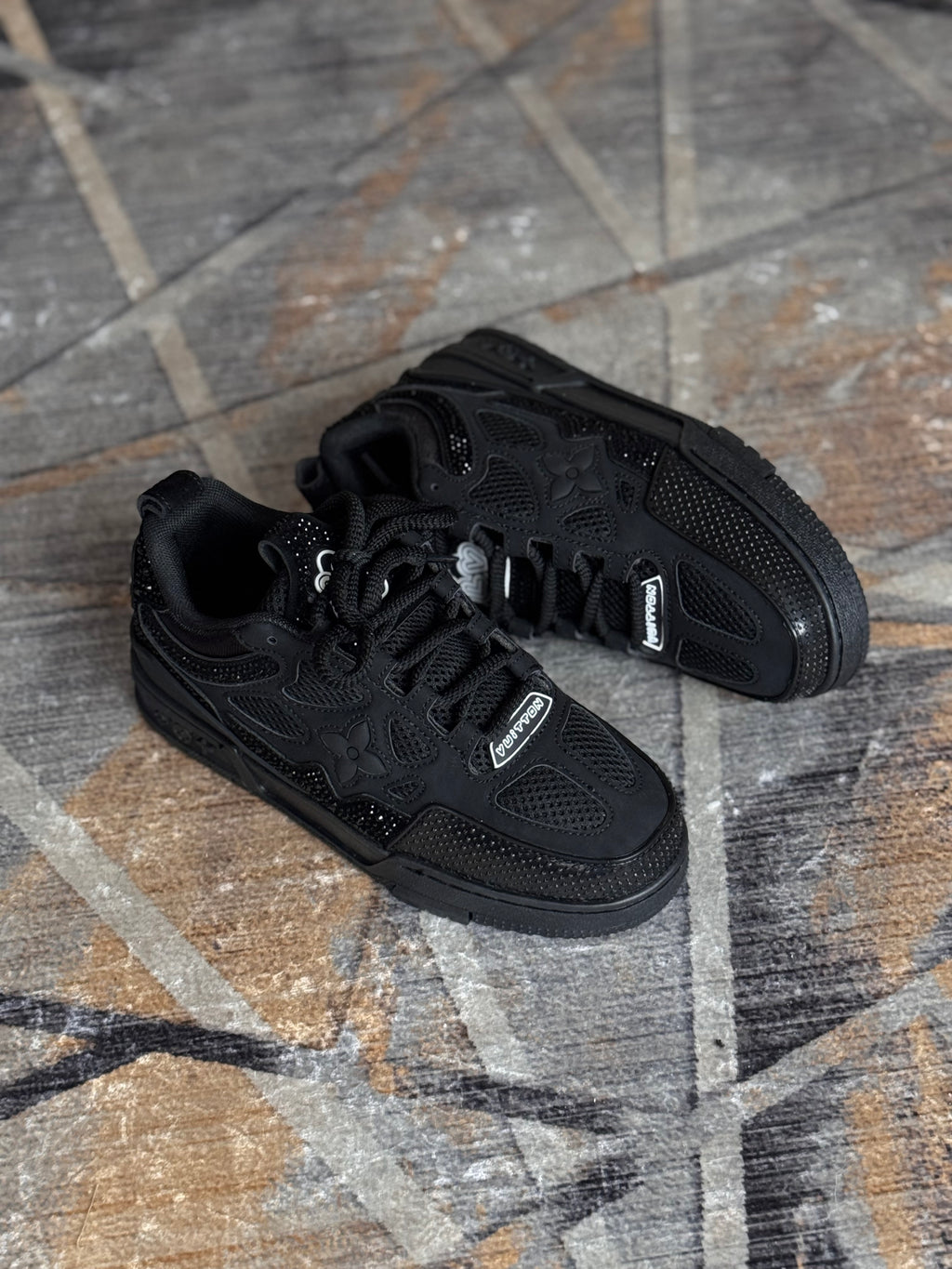 Louis Vuitton Skate black x swarovski