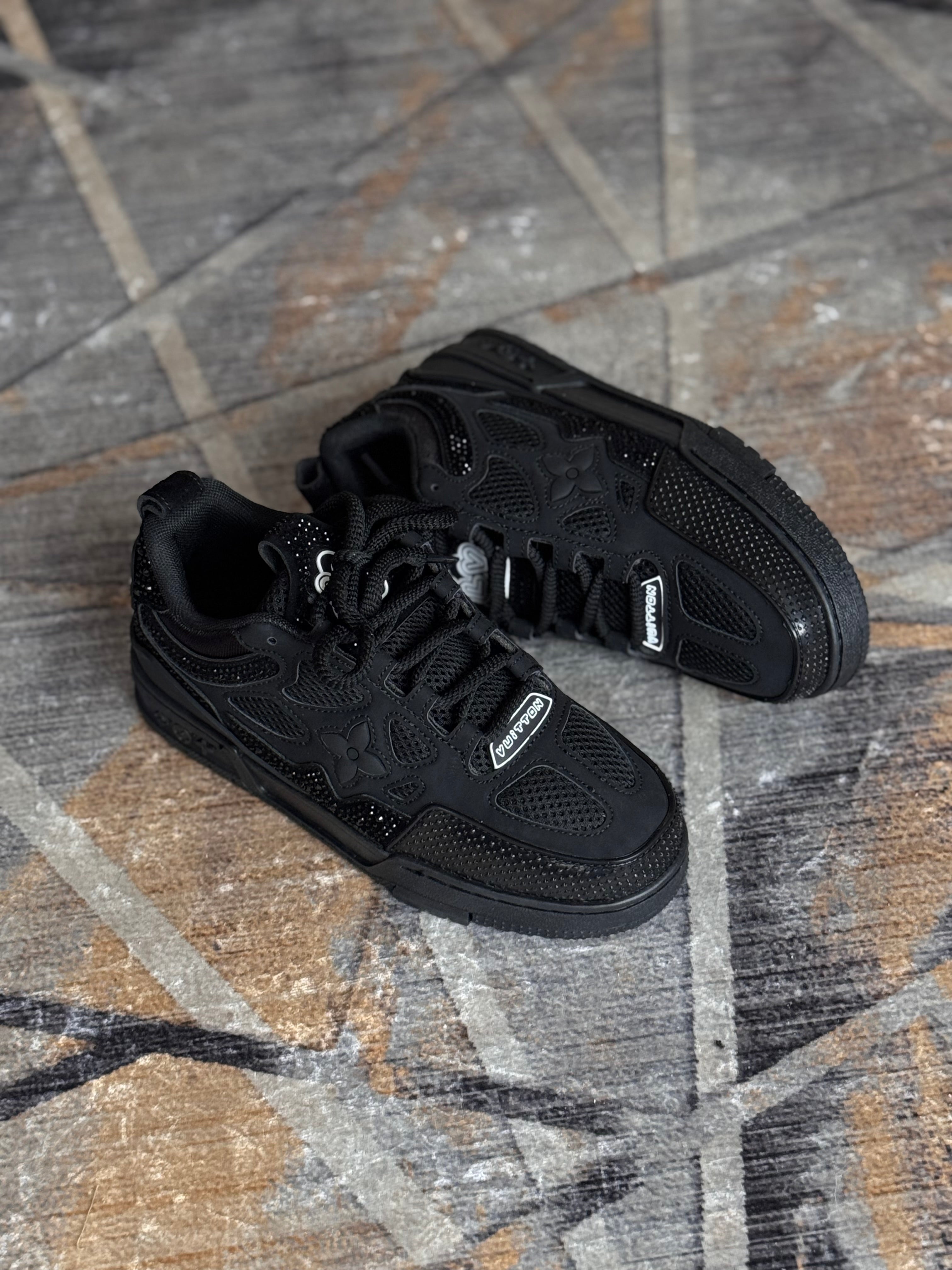 Louis Vuitton Skate black x swarovski