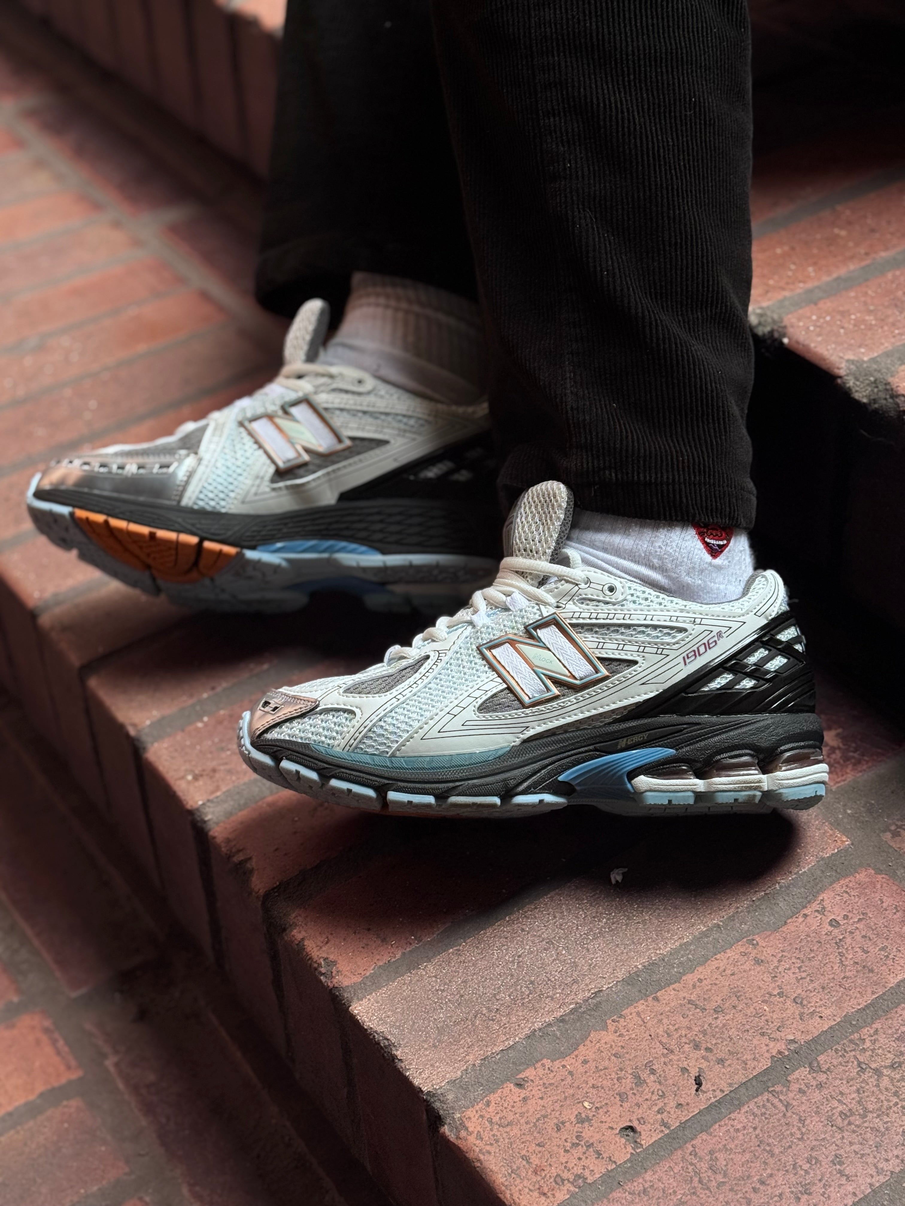 New Balance 1906 r