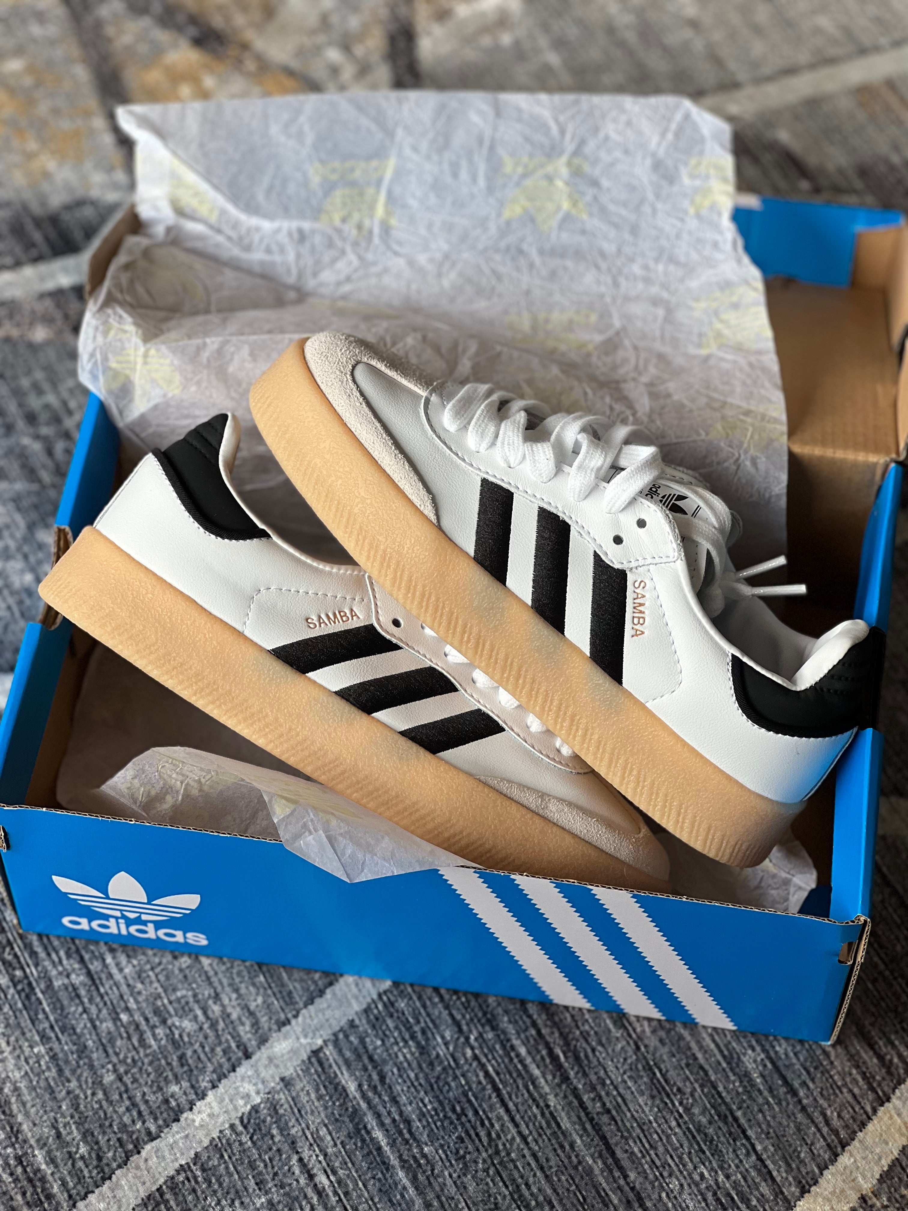 Adidas sambae “blanco negro “
