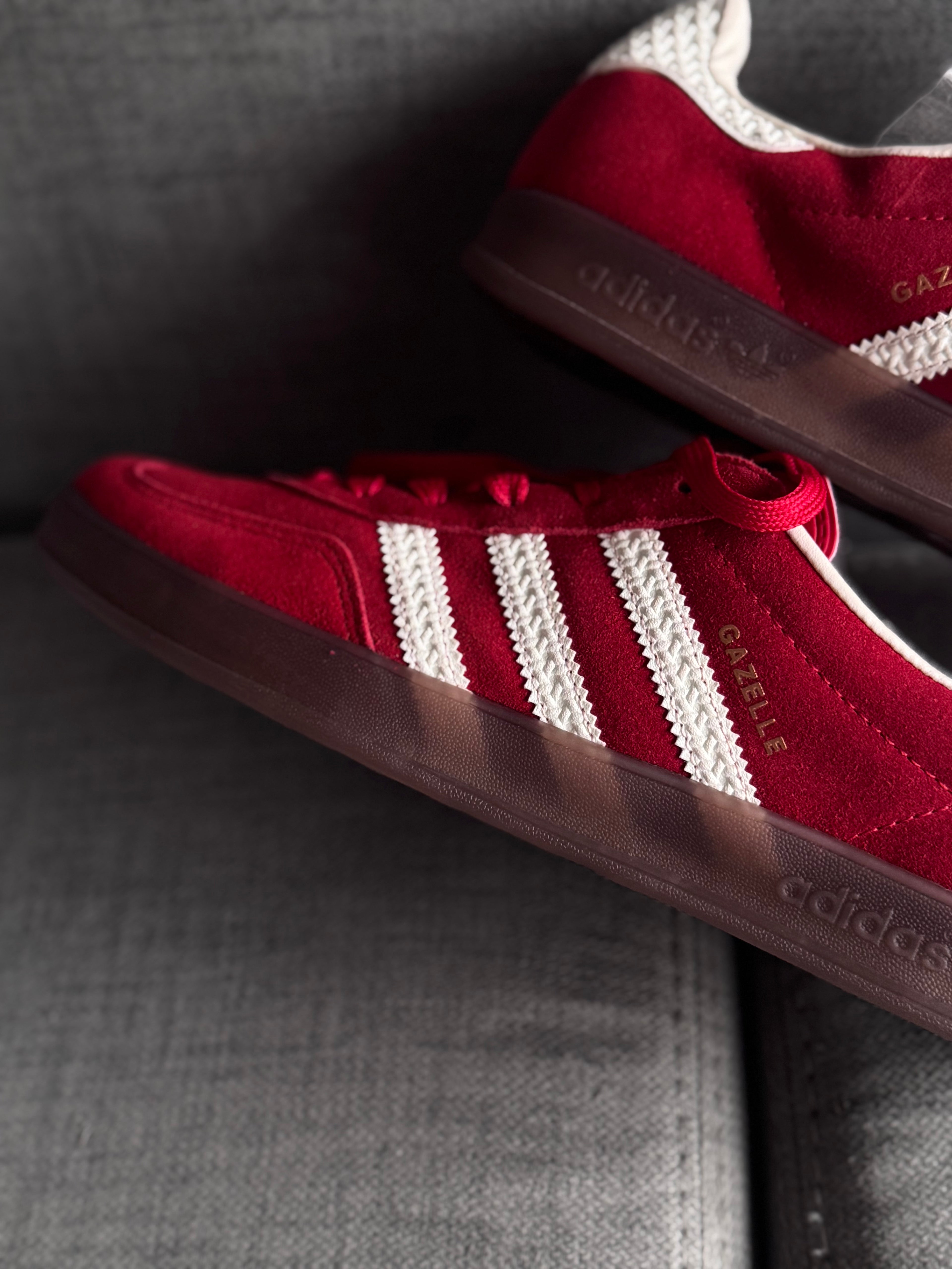 Adidas Gazelle indoor roja