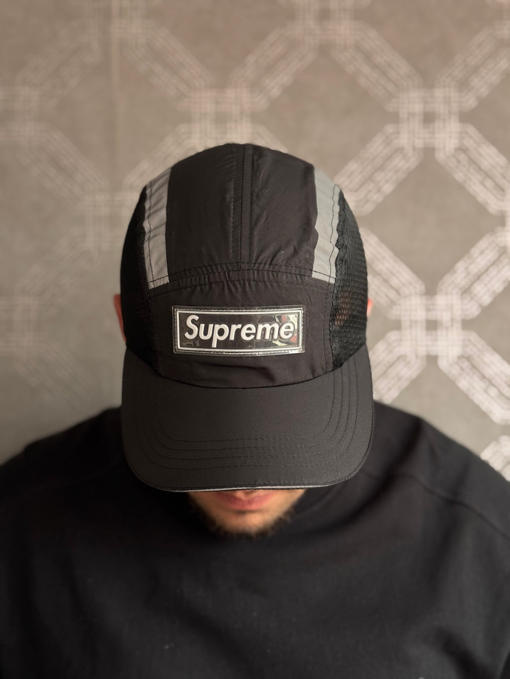 Gorra supreme five panel “negra “