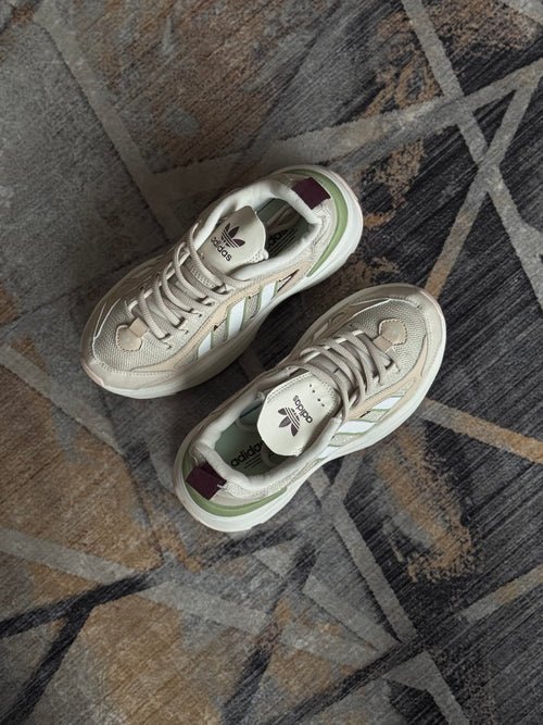 Adidas ozgaia