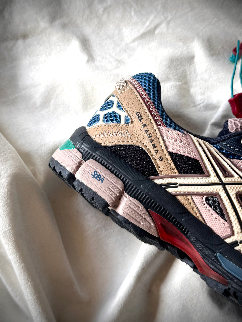 Asics kahana 8