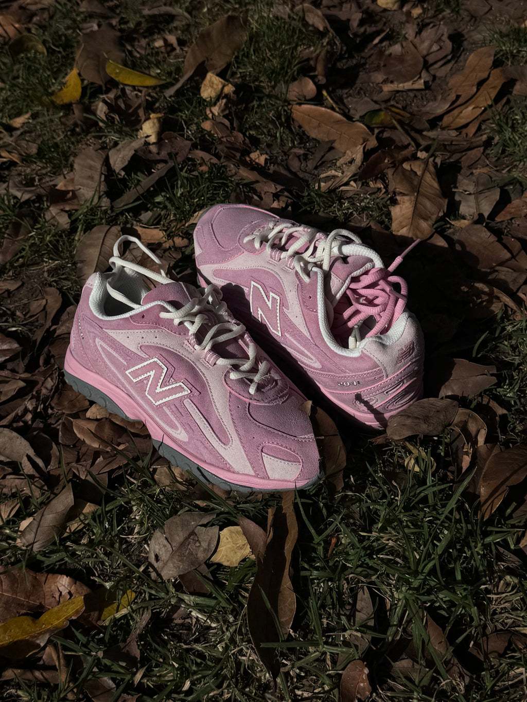 New balance 204L “pink taffy”