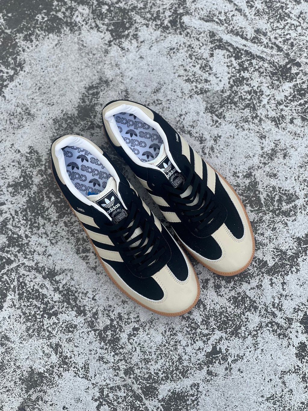 Samaba og black and beige
