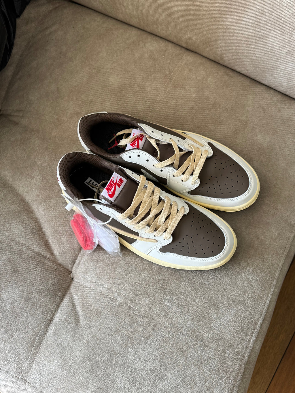 Nike Air Jordan 1 low x Travis scott “revese mocha”