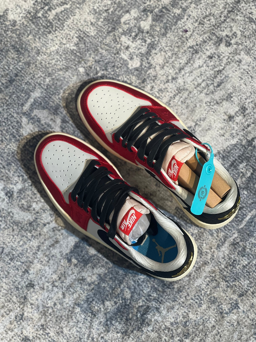 Nike Jordan 1 Retro Low OG Trophy Room Away