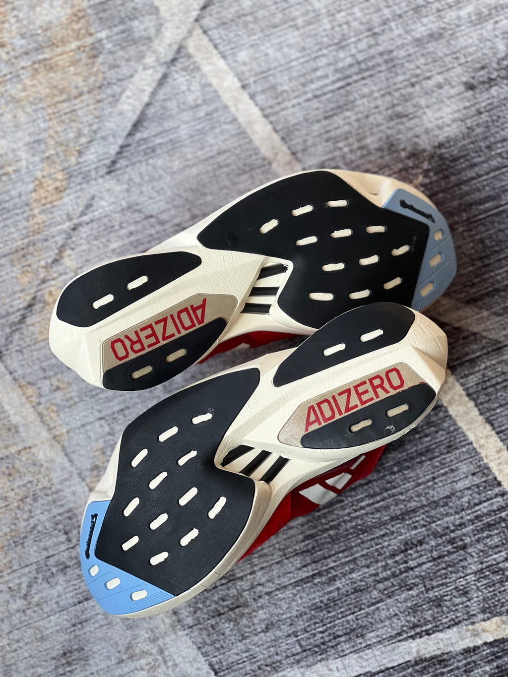 Adizero adios pro 3 “rojo”