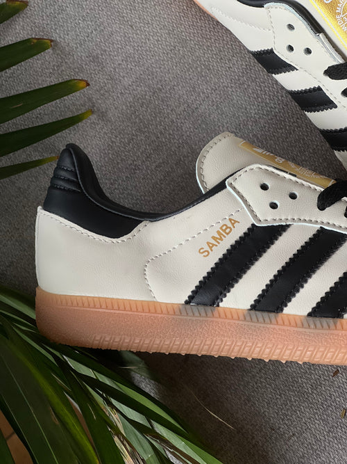 adidas Samba OG Sand Strata