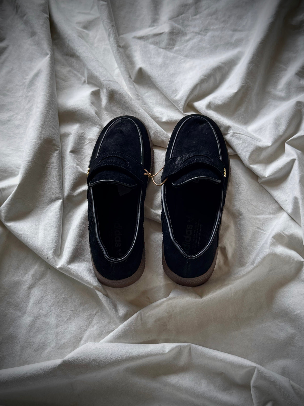 Adidas spezial loafers negra ”