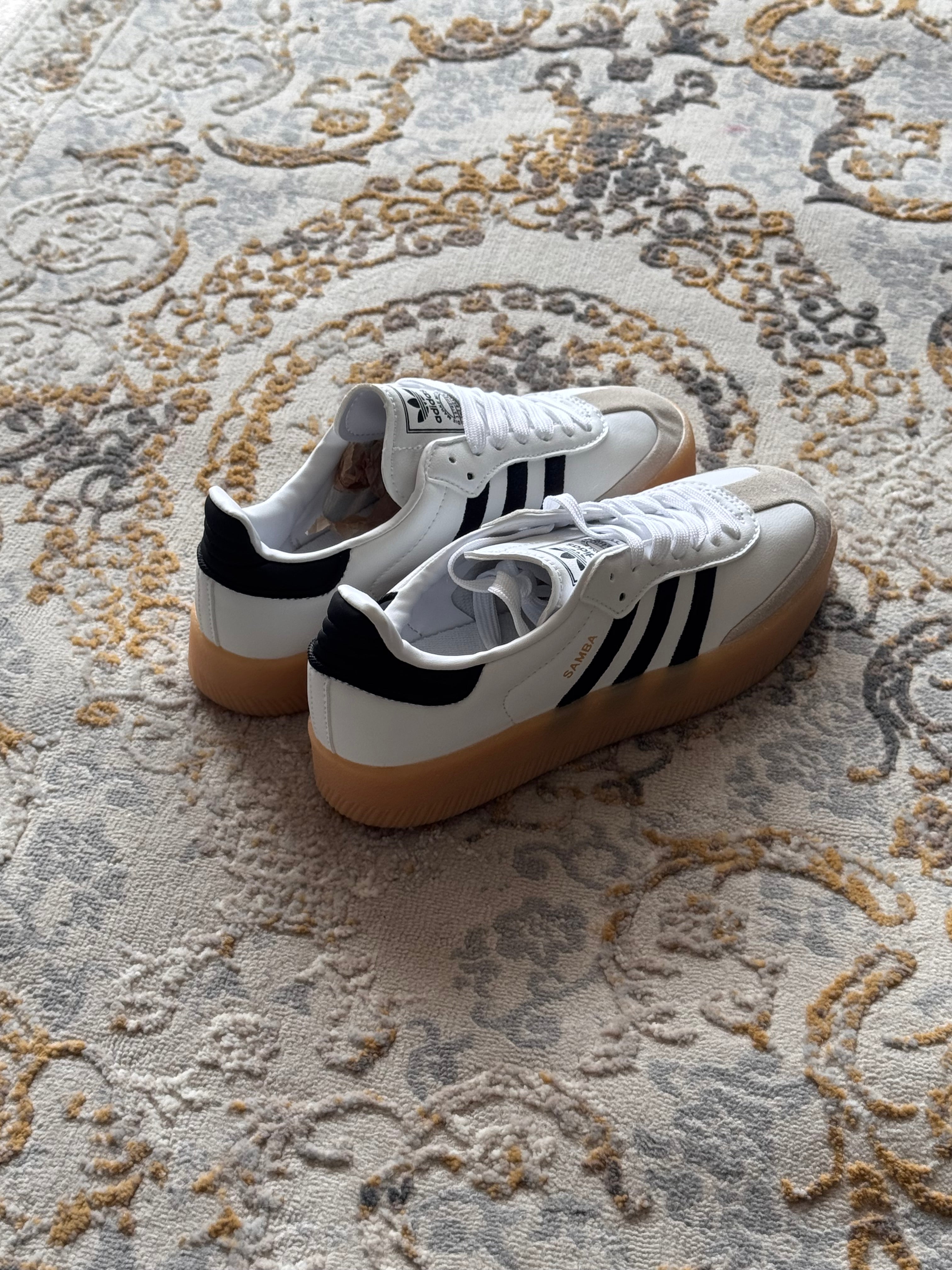 Adidas sambae “blanco negro “