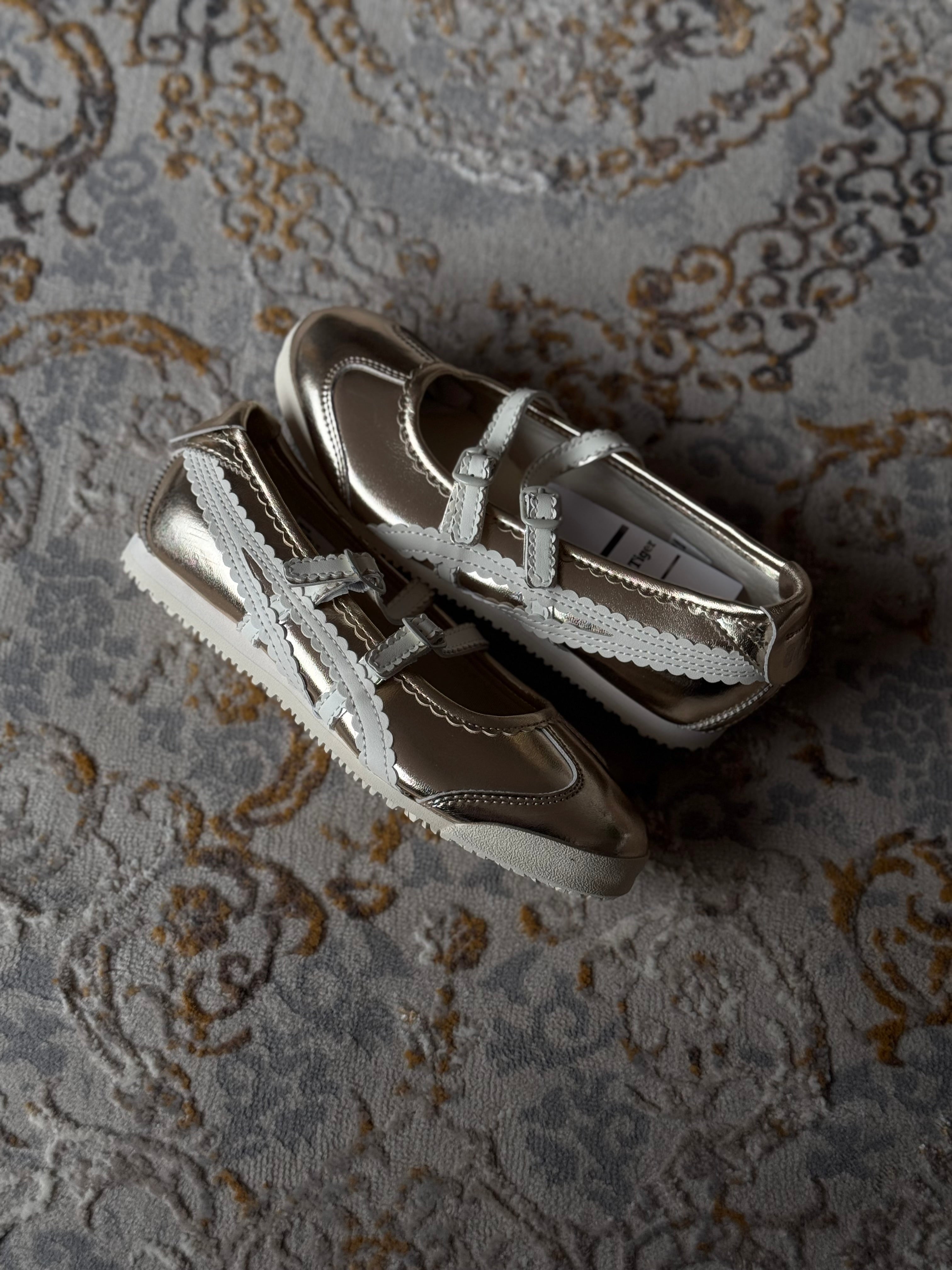 Onitsuka Tiger ballet Flats “gold  “