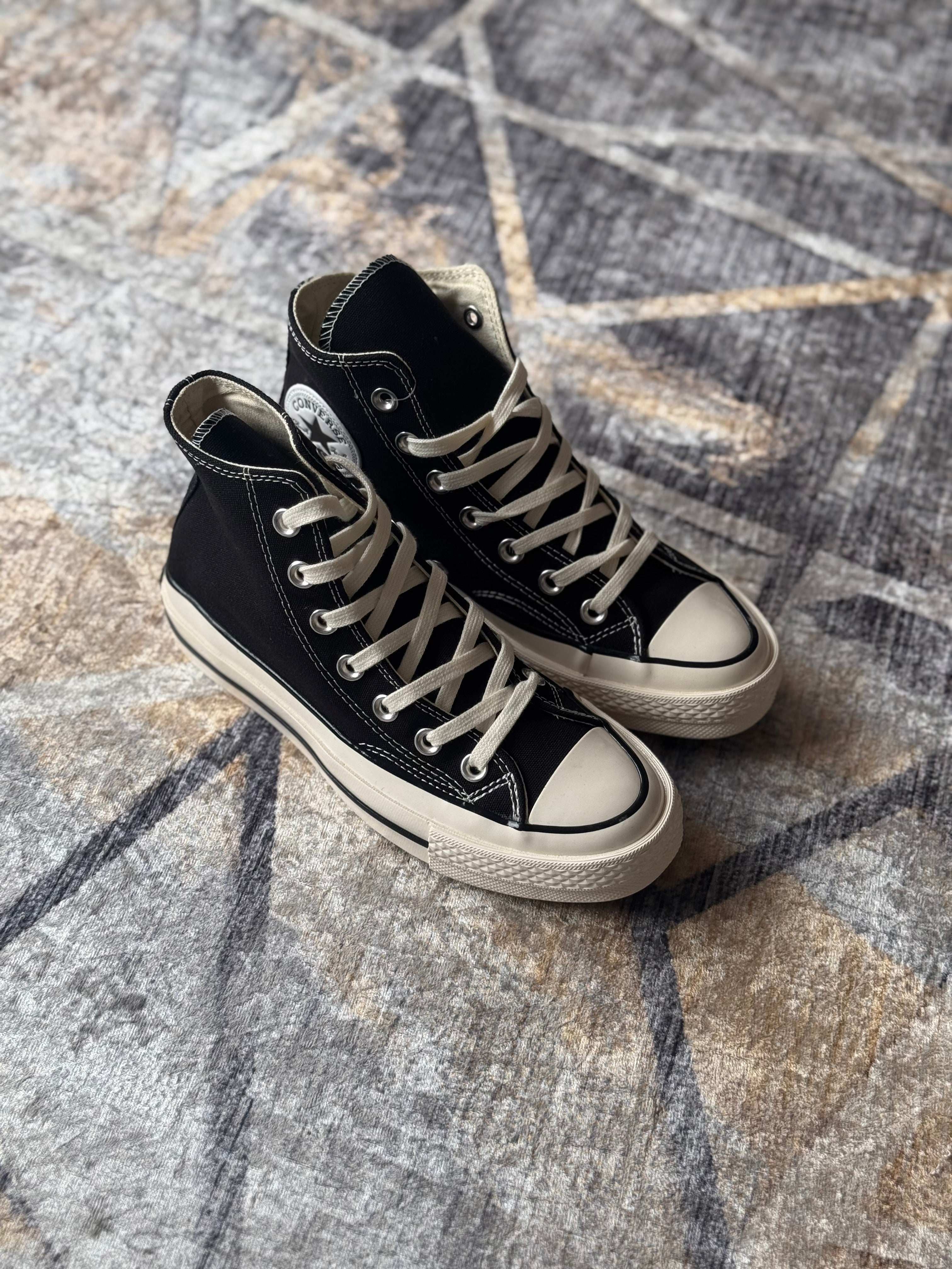 Converse  Chuck Taylor 70's high “negro blanco “