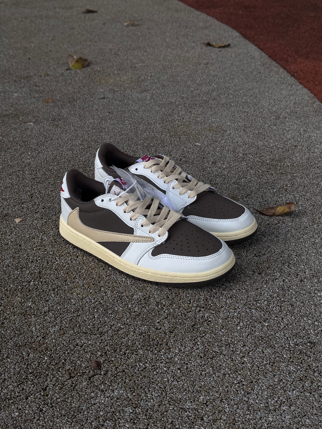 Nike Air Jordan 1 low x Travis scott “revese mocha”