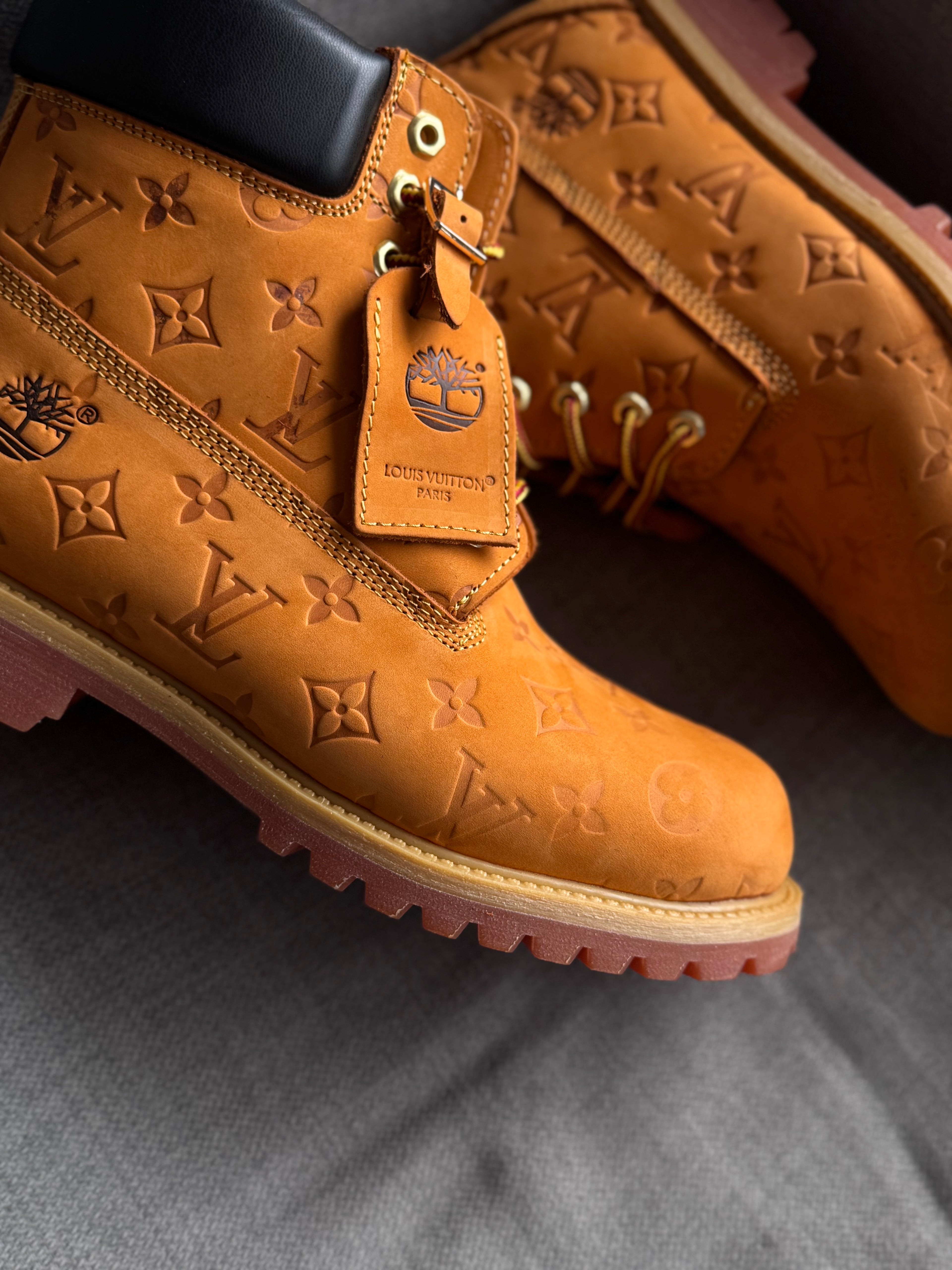 Timberland x Louis Vuitton café