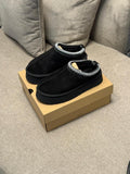 Ugg slippers tassman ll “negra “