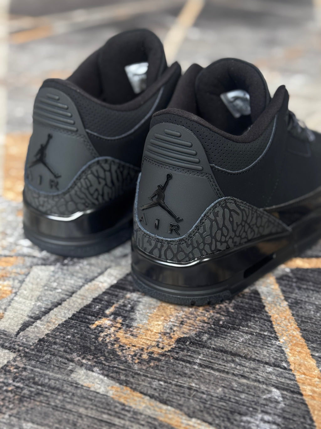 Nike air Jordan 3 “black cat”