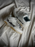 OFF-WHITE Out Of Office OOO Low Tops
For Walking White