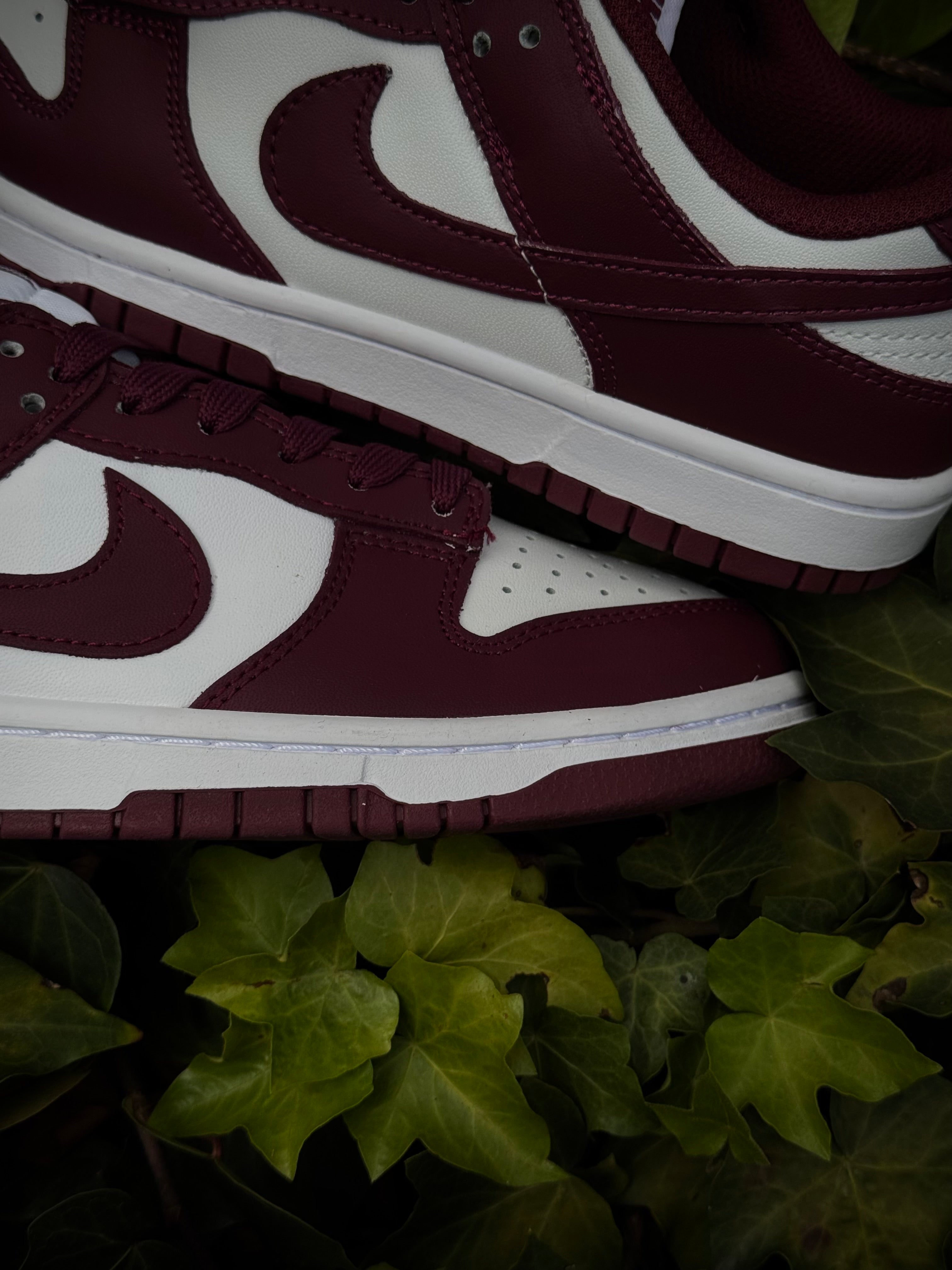 Nike sb “burgundy”