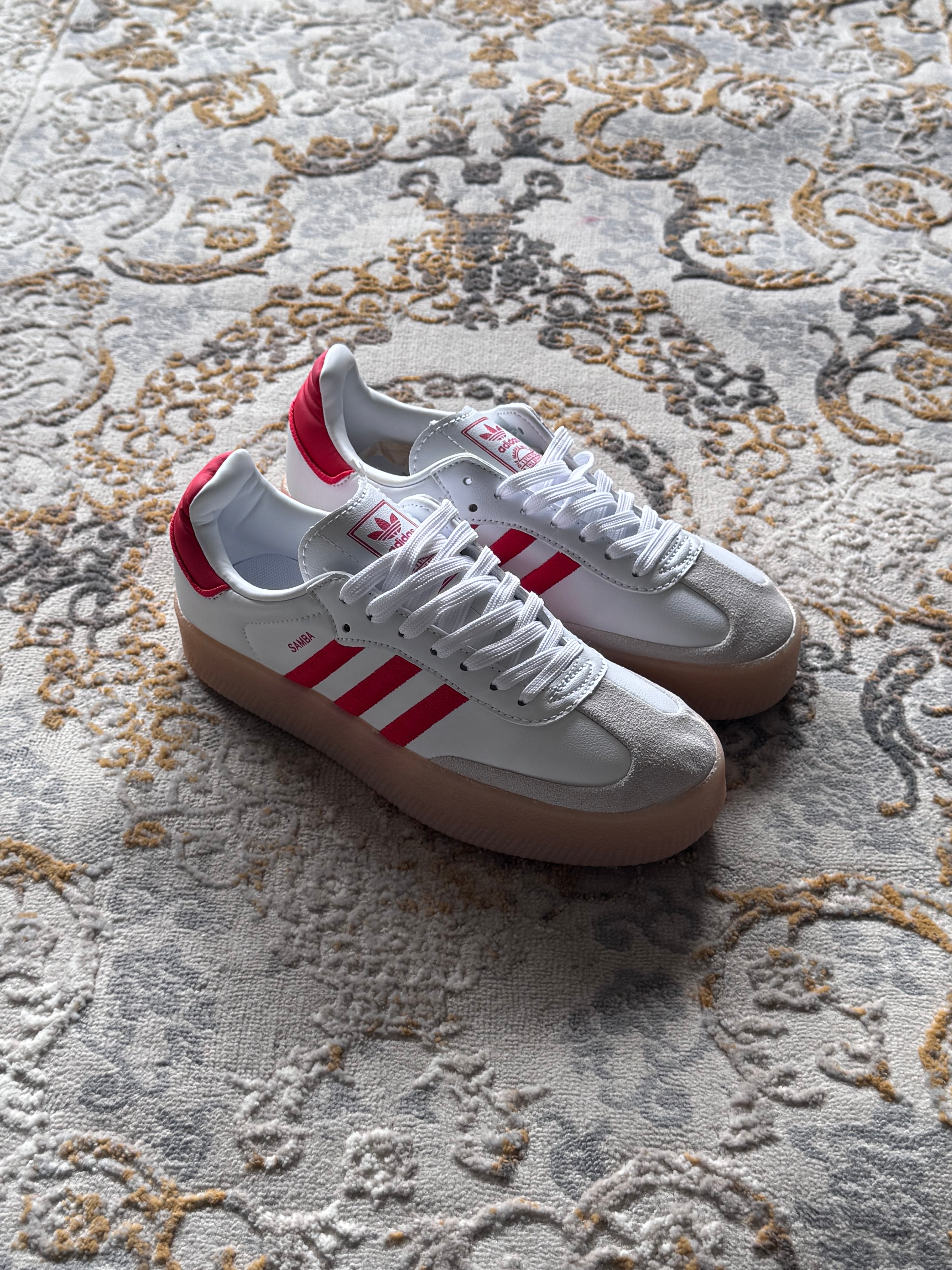 Adidas sambae “blanco rojo “