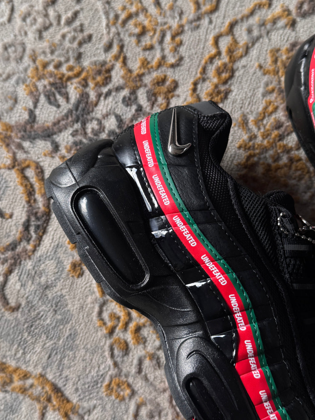 Nike Air Max 95 x undefeated negra