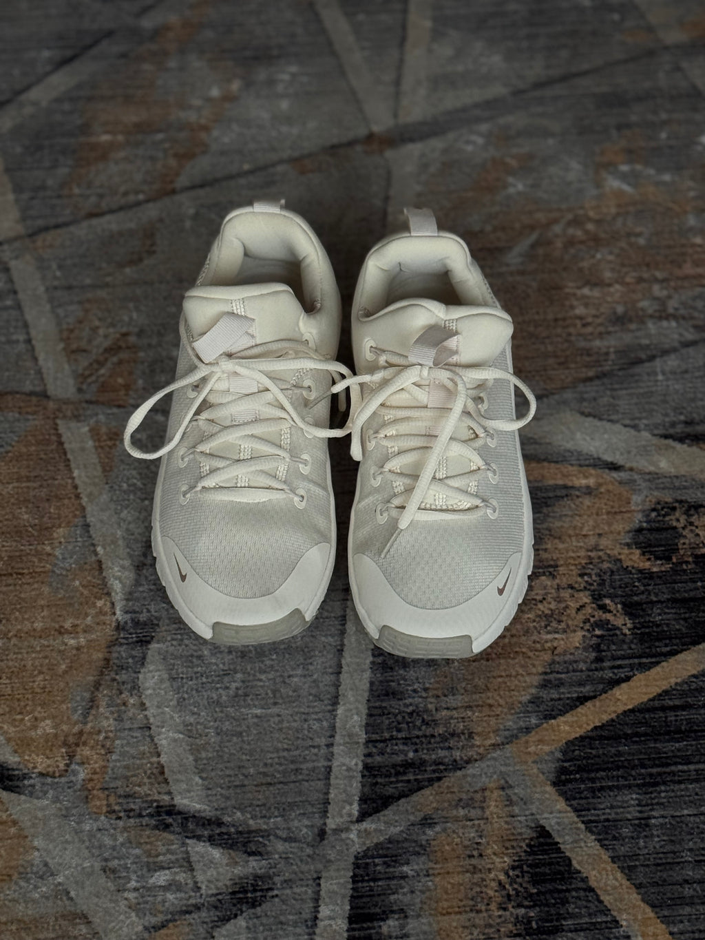 Nike free metcon 6”beige”