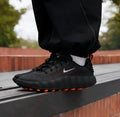 Nike mind 002 “negra “