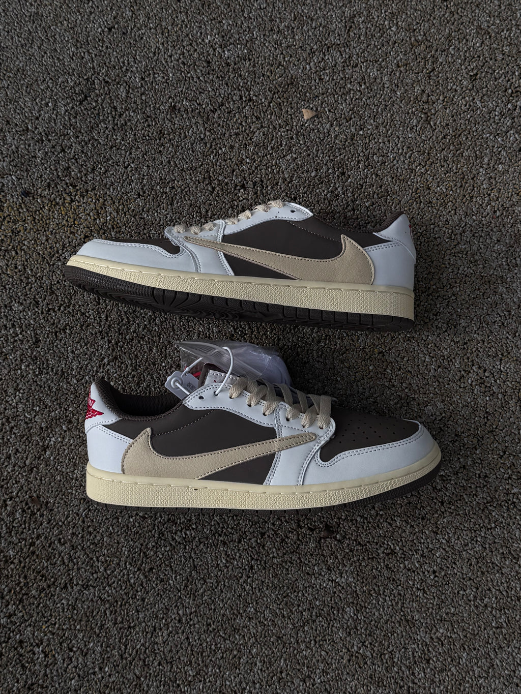 Nike Air Jordan 1 low x Travis scott “revese mocha”