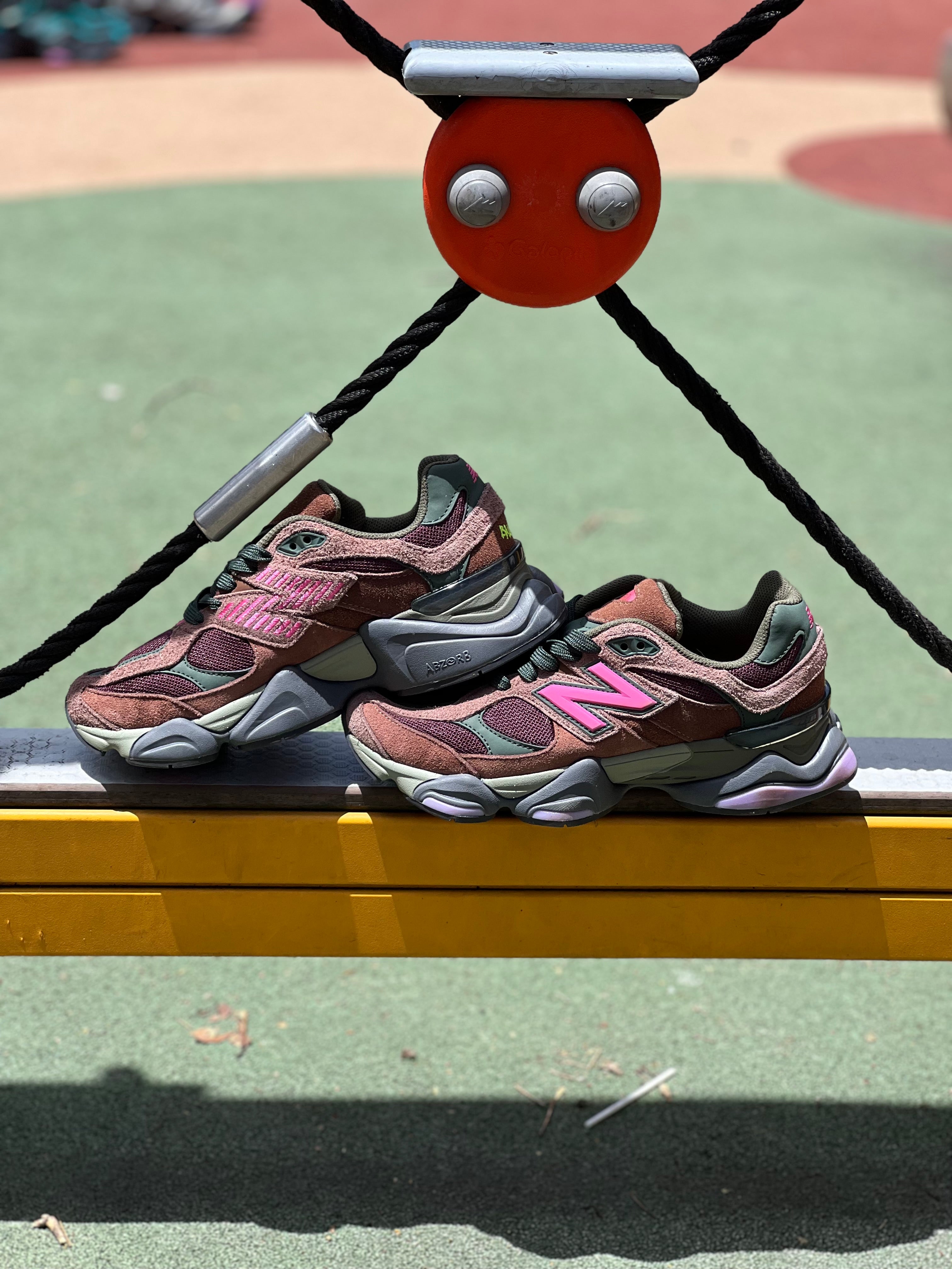 New Balance 9060 “burgundy”