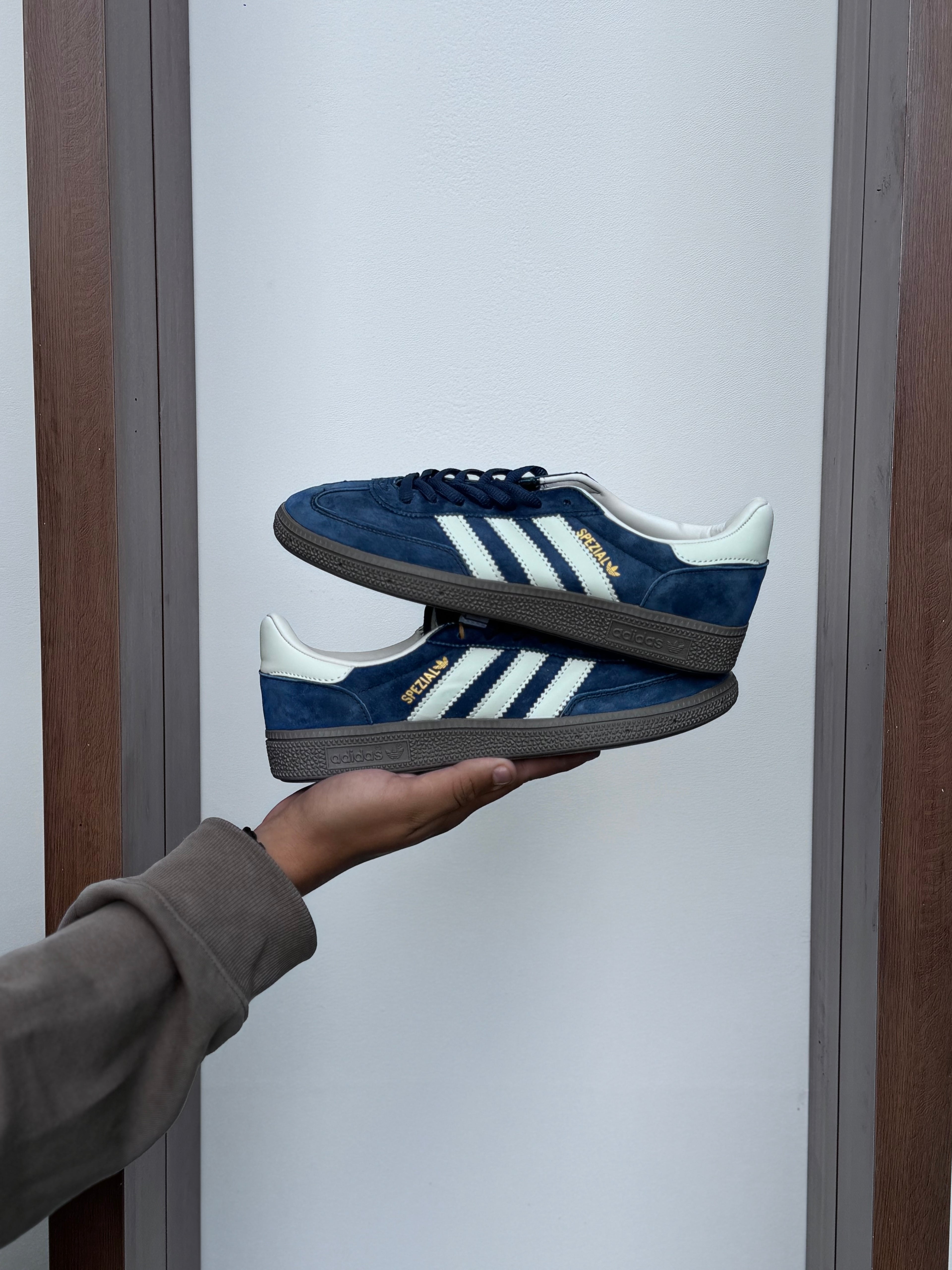 Adidas spezial “navy”