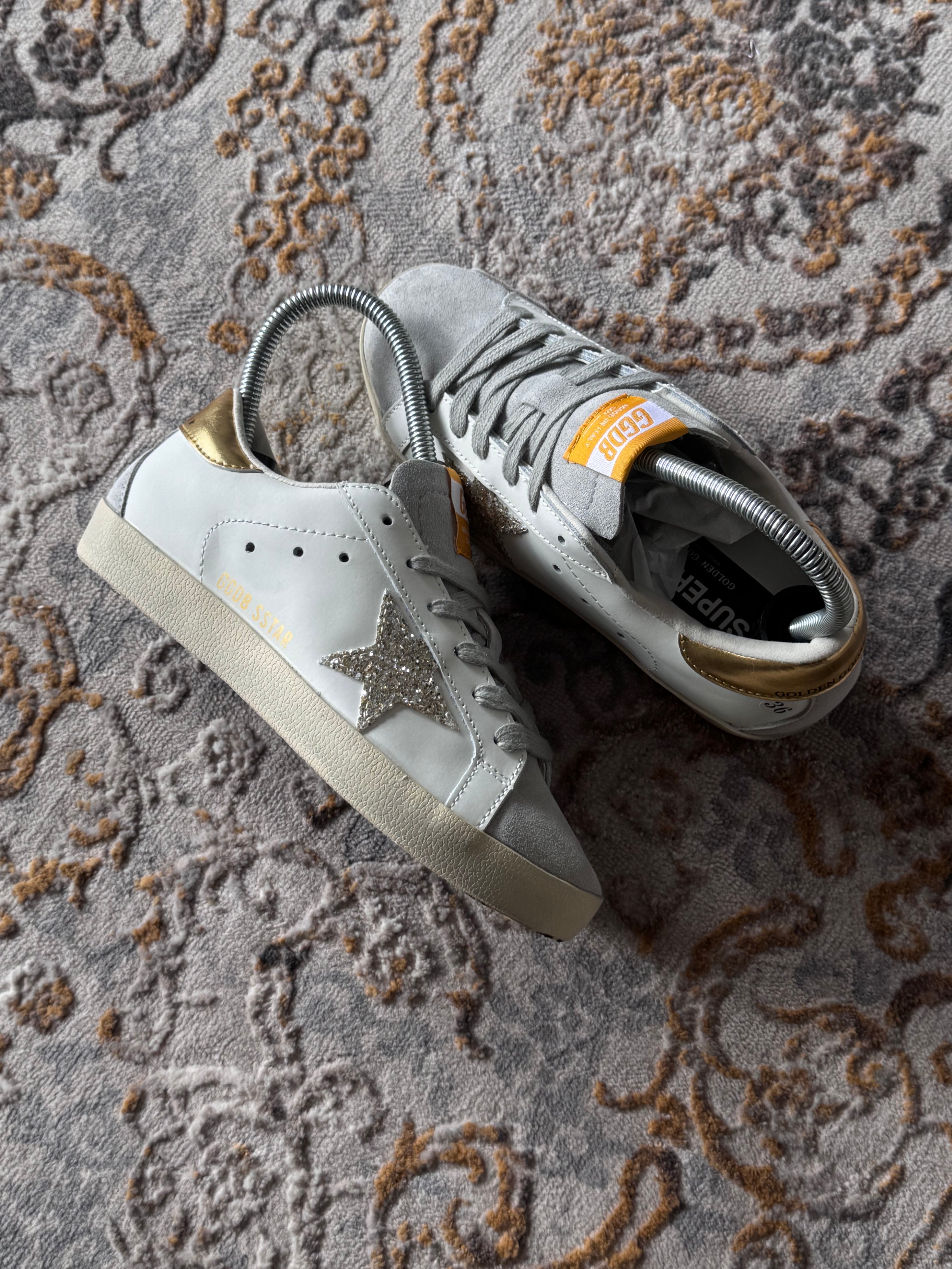 Golden goose