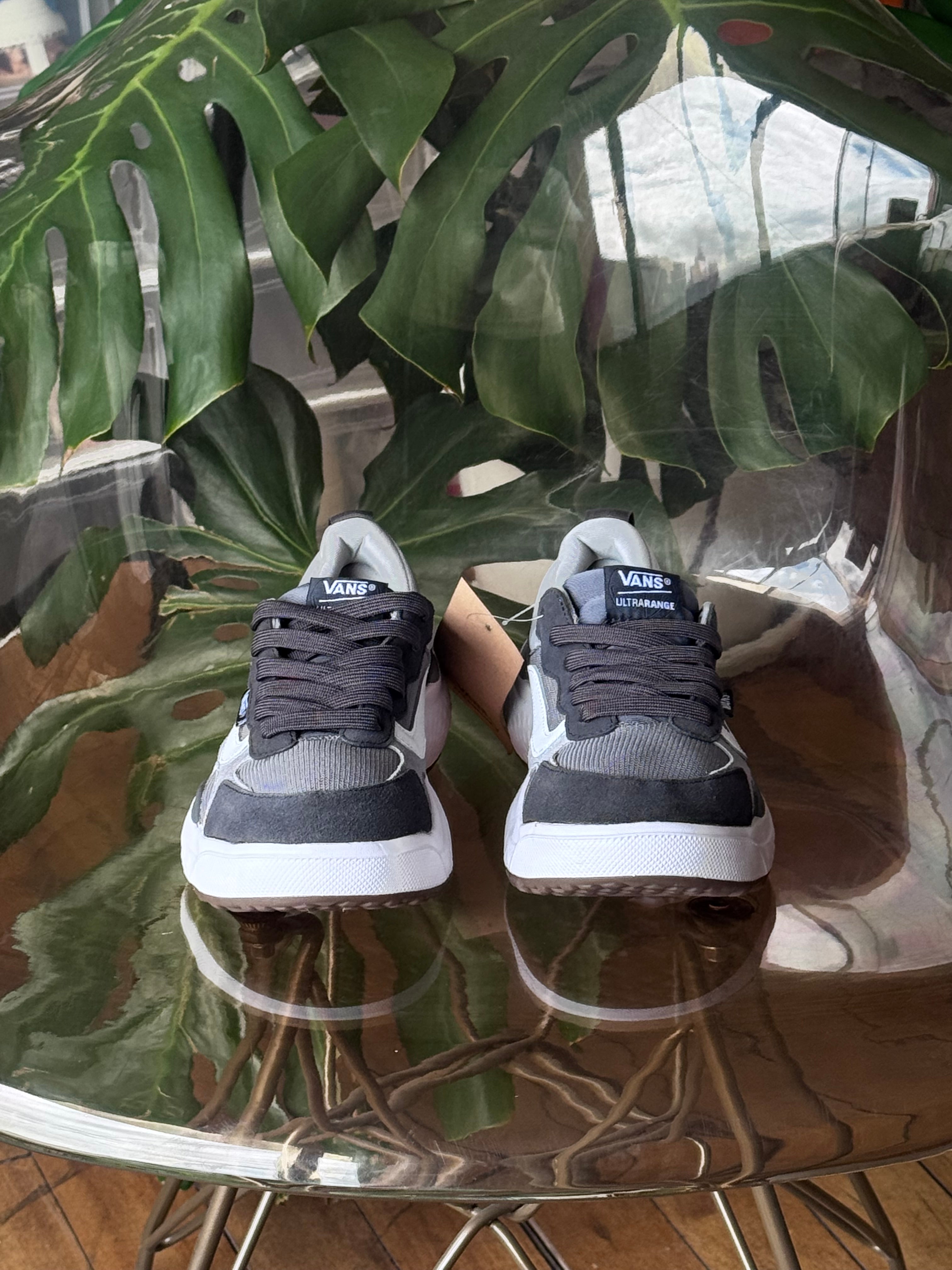 Vans ultra range vr 3”grey”