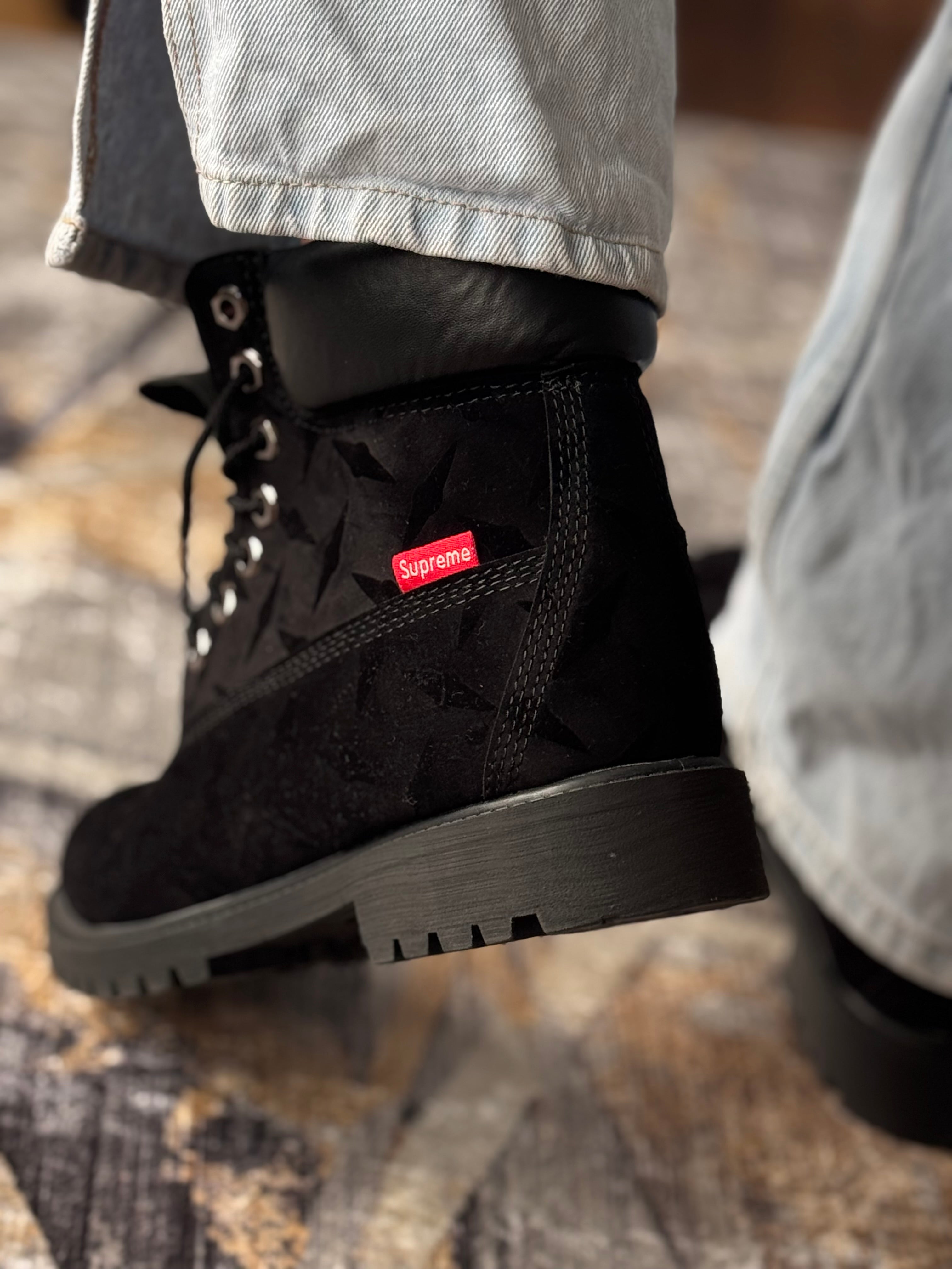 Timberland x supreme “negra”