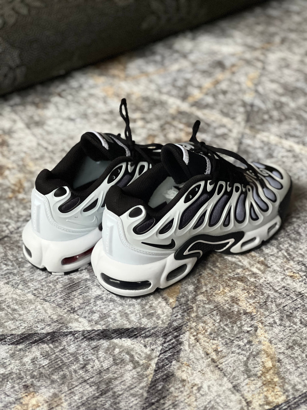 Nike air max tn “Drift”